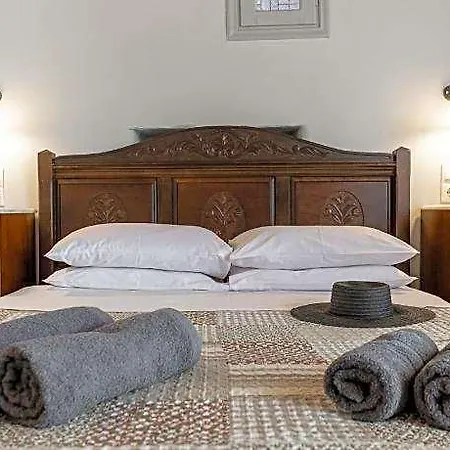 Michalios Luxury Szálloda 2*