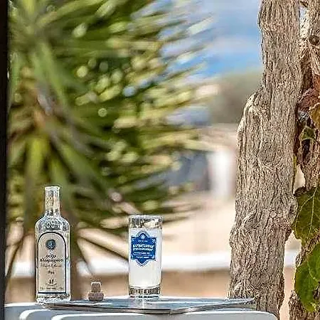 Michalios Luxury Szálloda Meszariá